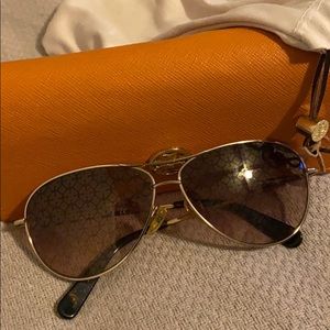 Tory Burch Avatar Sunglasses with carrying case